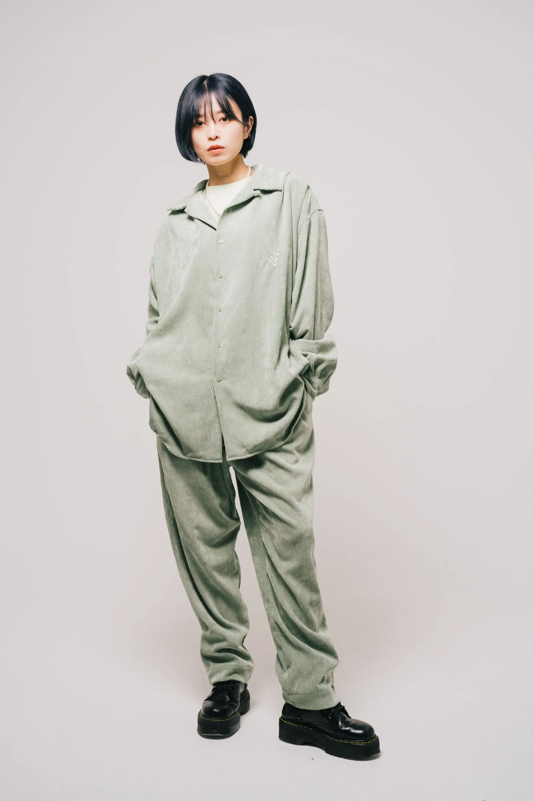 [22aw] EFFECTEN(エフェクテン) / corduroy tuck big shirts